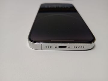 Б/в Мобільний телефон Apple iphone 14 pro 256gb esim 01-200831509