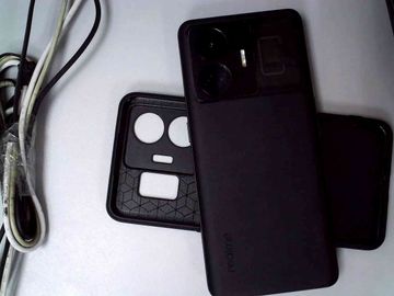 Б/в Мобільний телефон Realme gt3 16/1tb 01-200864908