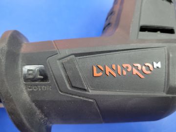 Б/у Сабельная пила Dnipro-M drs-201bc compact 1акб 4ah зп 01-200873197
