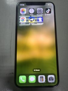 Б/в Мобільний телефон Apple iphone x 64gb 01-200886796