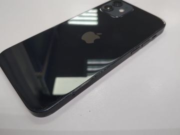 Б/в Мобільний телефон Apple iphone 12 64gb 01-200887309