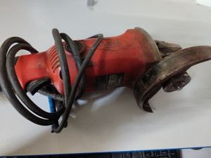 Б/у Угловая шлифмашина Makita m9002 01-200886873