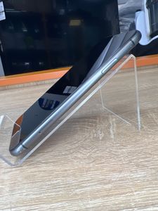 Б/у Мобільний телефон Apple iphone 11 64gb 01-200887784