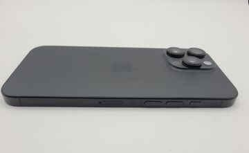 Б/в Мобільний телефон Apple iphone 16 pro max 256gb 01-200901916