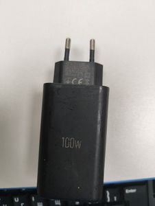 Б/у Сетевое зарядное устройство Make mcw-10031gbk 01-200904288