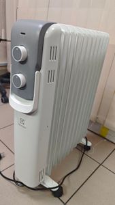 Б/в Обігрівач Electrolux eoh/m-7221 01-200904172