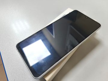 Б/у Мобільний телефон Samsung galaxy a33 5g 6/128gb 01-200905174