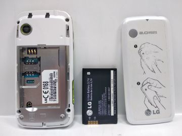 Б/в Мобільний телефон Lg gs290 01-200913782