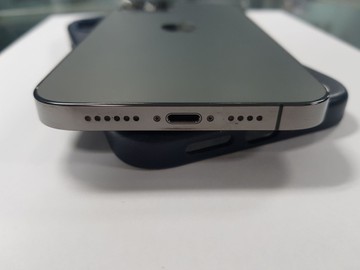 Б/в Мобільний телефон Apple iphone 12 pro max 256gb 01-200923960