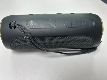 Б/у Акустика Jbl flip essential 2 01-200927837