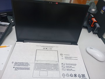 Б/у Ноутбук Lenovo 15/ryzen 3 7320u ddr5/16gb ddr5/hdd *відсутній/ssd 512 gb/*інтегрована 01-200923608