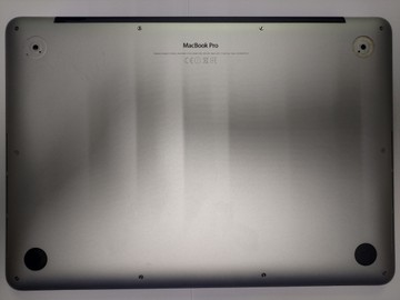 Б/в Ноутбук Apple macbook pro/ a1502 13,3"/ core i5 2.7ghz/ram8gb/ssd256gb/iris 6100 01-200954643