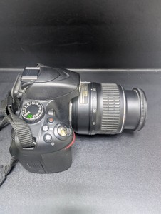 Nikon d3200 + af-s nikkor 18-55mm 1:3.5-5.6g ii ed dx