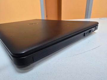 Б/в Ноутбук Dell 14/core i5-4300u ddr3/6gb ddr3/hdd 500 gb/ssd *відсутній/*інтегрована 01-200973769