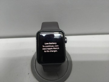 Б/у Смарт-часы Apple watch series 3 gps 42mm aluminium case 01-200975024