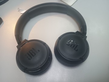 Б/у Навушники Jbl tune 520bt 01-200988910
