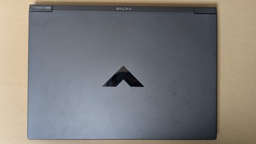 Hp 15/ryzen 5 240 ddr5/8gb ddr4/ssd 480 gb/geforce rtx 5050 8gb
