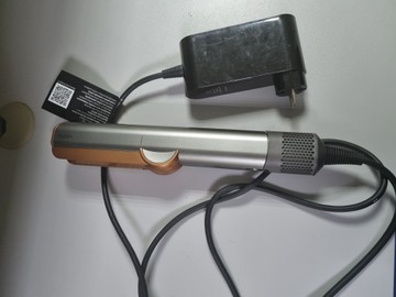 Б/у Плойка Dyson airstrait ht01 nickel/copper 01-201001179