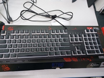 Б/у Клавиатура Bloody s510r fire 01-201003953