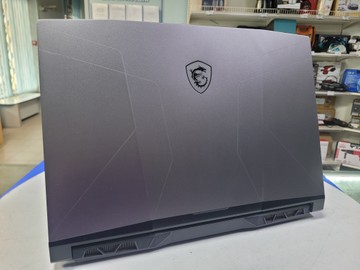 Б/в Ноутбук Msi 15/core i7-11800h ddr4/16gb ddr4/hdd *відсутній/ssd 500 gb/geforce rtx3070 8gb 01-201004258