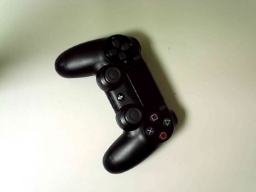 Б/в Геймпад Sony dualshock 4 v2 01-201026319