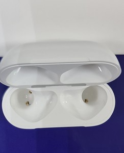 Б/в Навушники Apple airpods 4 01-201042684