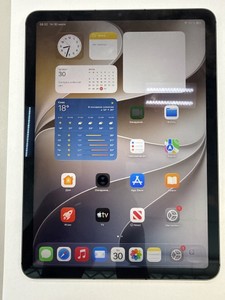 Б/в Планшет Apple ipad air 2022 wi-fi + 5g 64gb 01-201054472