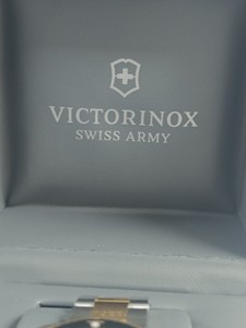 Б/у Часы Victorinox 241952 01-201072142