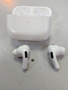 Б/в Навушники Apple airpods pro 2nd generation with magsafe charging case usb-c 01-201092290