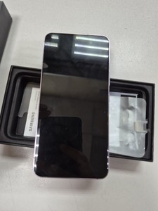 Б/в Мобільний телефон Samsung galaxy s22 sm-s901n 8/256gb 01-201094600