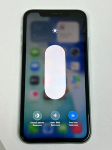 Б/в Мобільний телефон Apple iphone 11 64gb 01-201126827