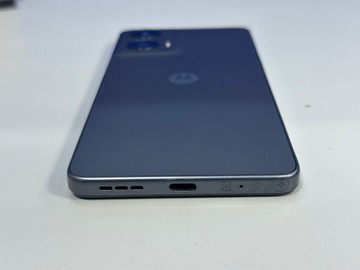 Б/в Мобільний телефон Motorola g24 4/128gb 01-201127231
