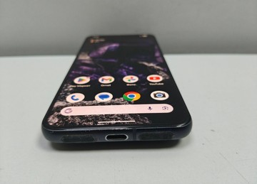 Б/в Мобільний телефон Google pixel 8 8/256gb 01-201140311