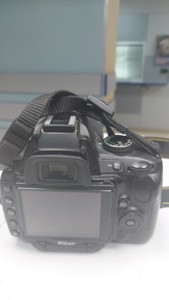 Б/в Фотоапарат Nikon d5000 / af-s dx nikkor 18-55mm f/3,5-5,6g vr 01-201151122