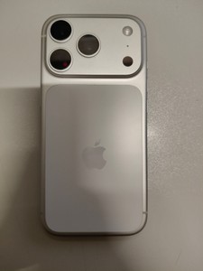 Б/в Мобільний телефон Apple iphone 17 pro 256gb esim 01-201166148