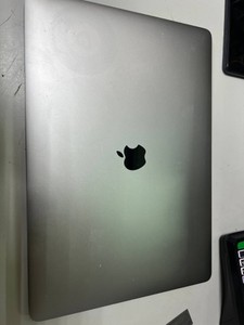 Apple macbook pro 15.4" 2019 a1990 core i7 2.6ghz/ram32gb/ssd512gb/radeon pro 555x