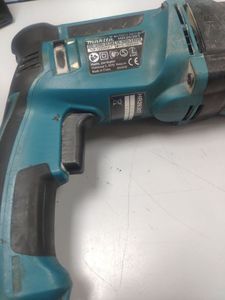 01-200547658: Makita hr2630t