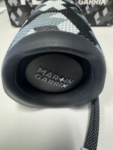 01-200739923: Jbl flip 6 martin garrix