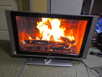 01-200748688: Lg 37lc3r