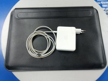 01-200753248: Apple macbook pro 16” 2021