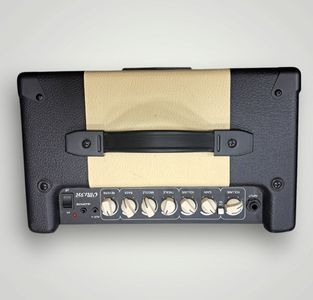 01-200634818: Cort cm15r bk