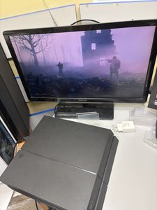 Б/у Игровая приставка Sony playstation 4 500gb 01-200809145