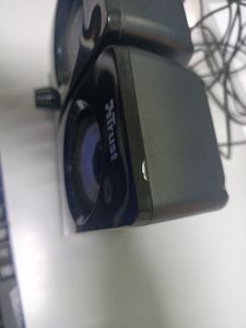 Б/в Акустика Trust без моделі 01-200811437