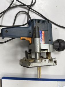 Б/в Фрезер Фіолент мф3-1100є 01-200815572