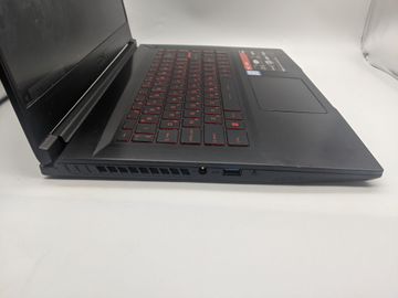 Б/в Ноутбук Msi 15/core i7 8750h ddr4/8gb ddr4/ssd 512 gb/geforce gtx1050 2gb 01-200817790