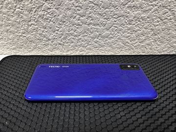 Б/в Мобільний телефон Tecno spark 6 go ke5j 3/64gb 01-200825356