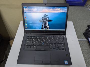 Dell 14/core i5 8400h ddr4/8gb ddr4/hdd *відсутній/ssd 256 gb/geforce mx130 2gb