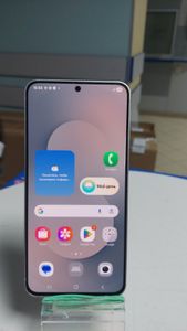 Б/в Мобільний телефон Samsung galaxy s25 fe 8/256gb 01-200829208