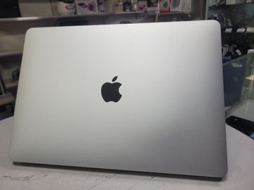 Б/в Ноутбук Apple macbook air 13" 2020 a2179 core i5 1,1ghz/ram 16gb/ssd 512gb/intel iris plus graphics 01-200831127