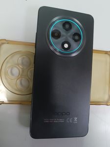 Б/у Мобильный телефон Oppo reno 12f 8/512gb cph2687 01-200842925